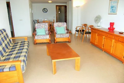Apartment in Estartit with marina views