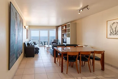 Wohnung mit Terrasse und Meerblick in...