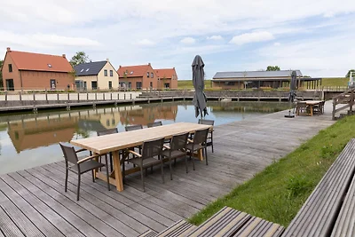 Villa aan Veerse Meer met Sauna