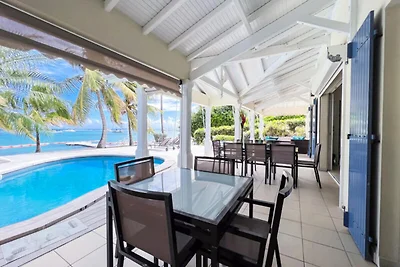 Villa in Saint François mit Lagune und Pool