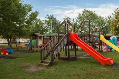 Ferienpark Garda Village Maxicaravan