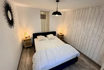 Ferienwohnung in Mont-Dore mit Bergblick