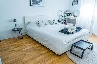 Serene villa voor 10 personen in Escalquens