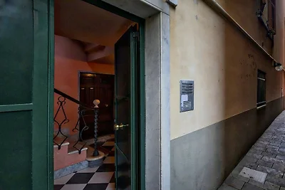 Santa Chiara Apartment