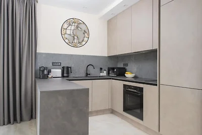 Luxuriöse Villa mit Meerblick und Whirlpool