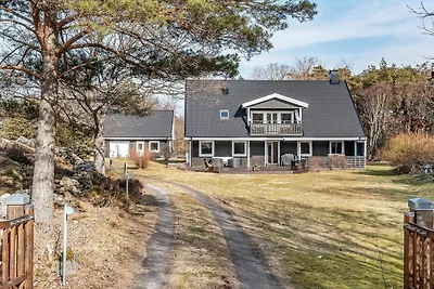 12 Personen Ferienhaus in Nösund-By Traum