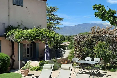 Bellissima villa con piscina a Mormoiron