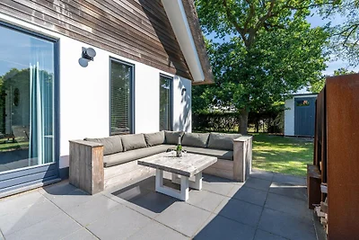 Luxuriöse Ferienvilla für 8 Personen