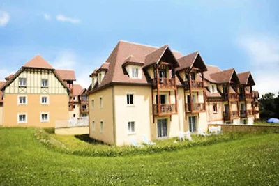 Wohnung in Saint Arnoult nahe Golfplatz