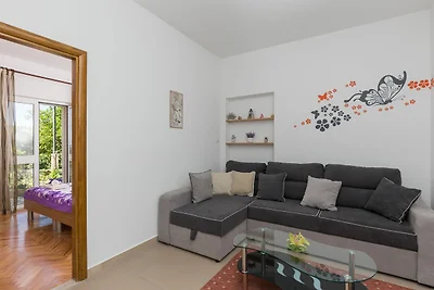 Apartments Olive - One Bedroom Apartment with...