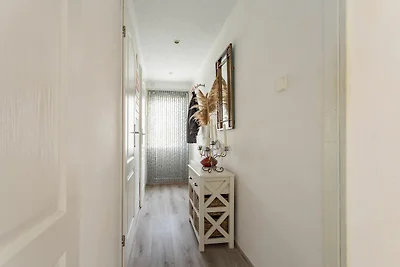 Chalet accogliente con comode terrazze a Hoek
