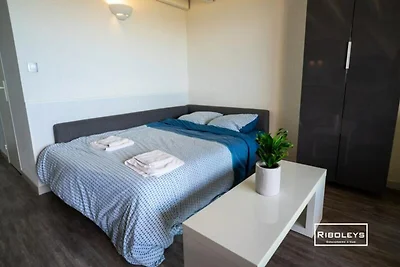 Appartamento a Vias con Vista Mare