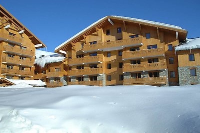 Tasteful apartment directly on the slopes of ...