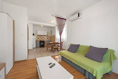 2 Personen Apartment mit Garten