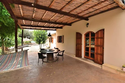 Haus in Muro mit Pool und malerischer...