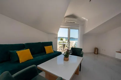 Villa Tomi- Classic Double Room With Sea View...