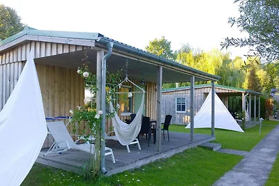 Ferienhaus mit Kamin am Achterwasser in Lütow
