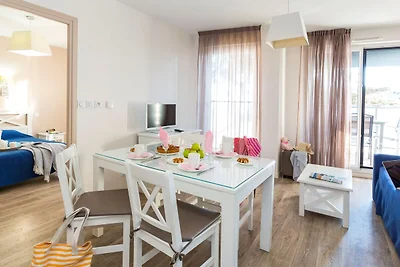 Appartement mit Meerblick und Strandnähe