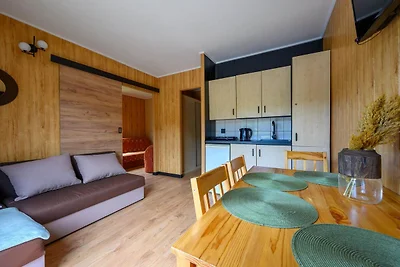 Eingeschossiges Ferienhaus am Teich Nr. 10
