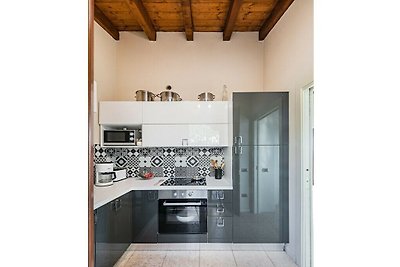 Villa in Brescia mit Schwimmbecken