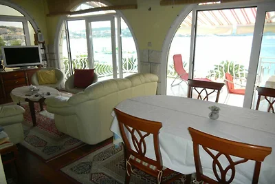 Three Bedroom Apartment with Sea View and...