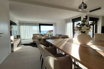 Villa Oasis - Five Bedroom Villa with Private...