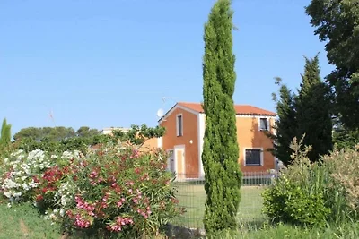 Vakantiehuis in Aspiran met zwembad