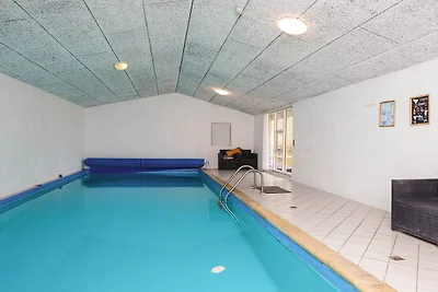 6 Personen Ferienhaus in Oksbøl-By Traum