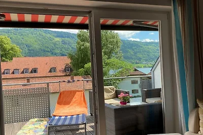 Mit Seeblick Komfortable Ferienresidenz