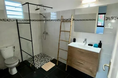 Häuser und Villen für 6 Personen