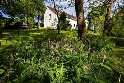 Schöne Wohnung in einem Bauernhaus in der Näh...