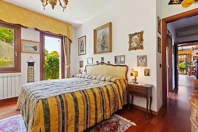 Malerische Villa in Lido di Venezia mit...