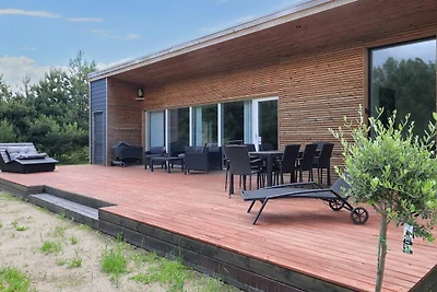 4 Sterne Ferienhaus in Væggerløse-By Traum