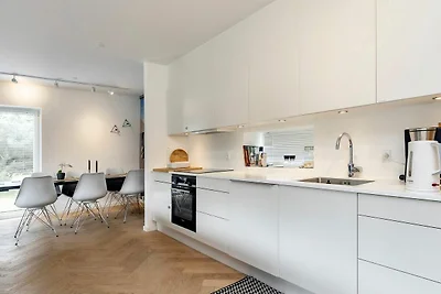 4 Sterne Ferienhaus in Væggerløse-By Traum