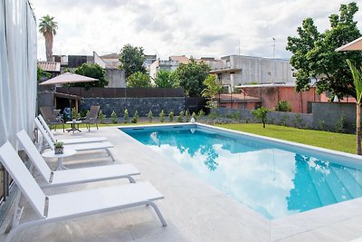 Lussuoso Appartamento con piscina a Giarre