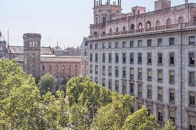 Appartamento moderno con balcone o terrazza