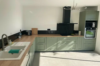 Moderne villa met zwembad in Brives