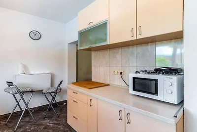 Holiday Home Sunny Side Six Bedroom Holiday...