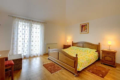 Rustikale Villa in Vodnjan mit privatem Pool