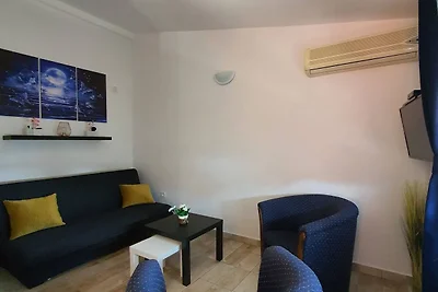 Comfort Accommodation Baošići Montenegro-One ...