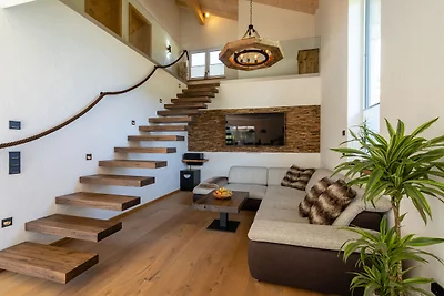 Chalet in Neukirchen am Grossvenediger mit...