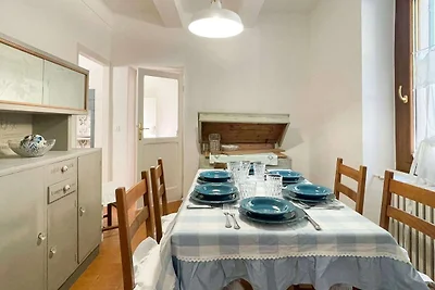 Angenehmes Ferienhaus mit Whirlpool