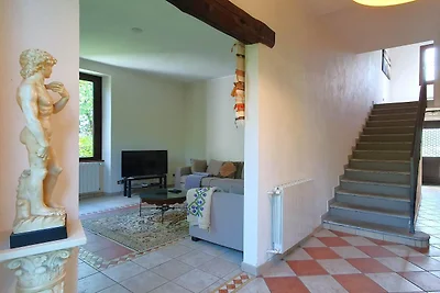 Elegante villa met privétuin