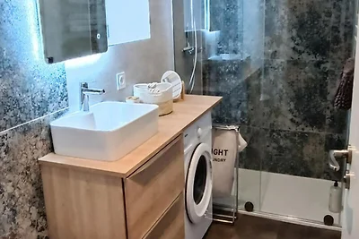 Ferienhaus in La Chaume in der Nähe von Vendé...