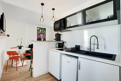 Modern appartement - 2BR/4P - Sacré-Cœur