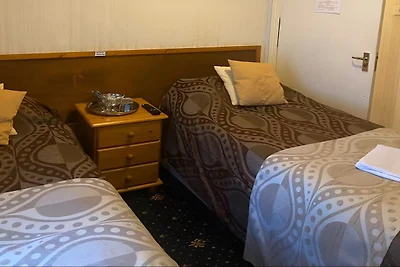 Standard-Zweibettzimmer