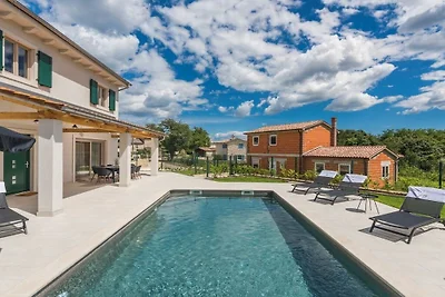 Villa in Barban mit Schwimmbecken