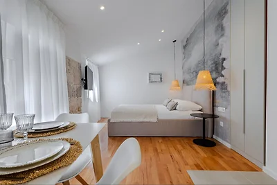 Apartments Nonna - Classic Studio Apartment