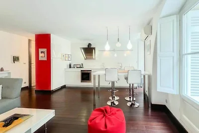 High-End-Wohnung im Goldenen Dreieck