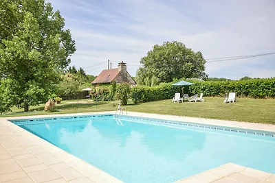 Verführerisches Ferienhaus in Salviac mit...